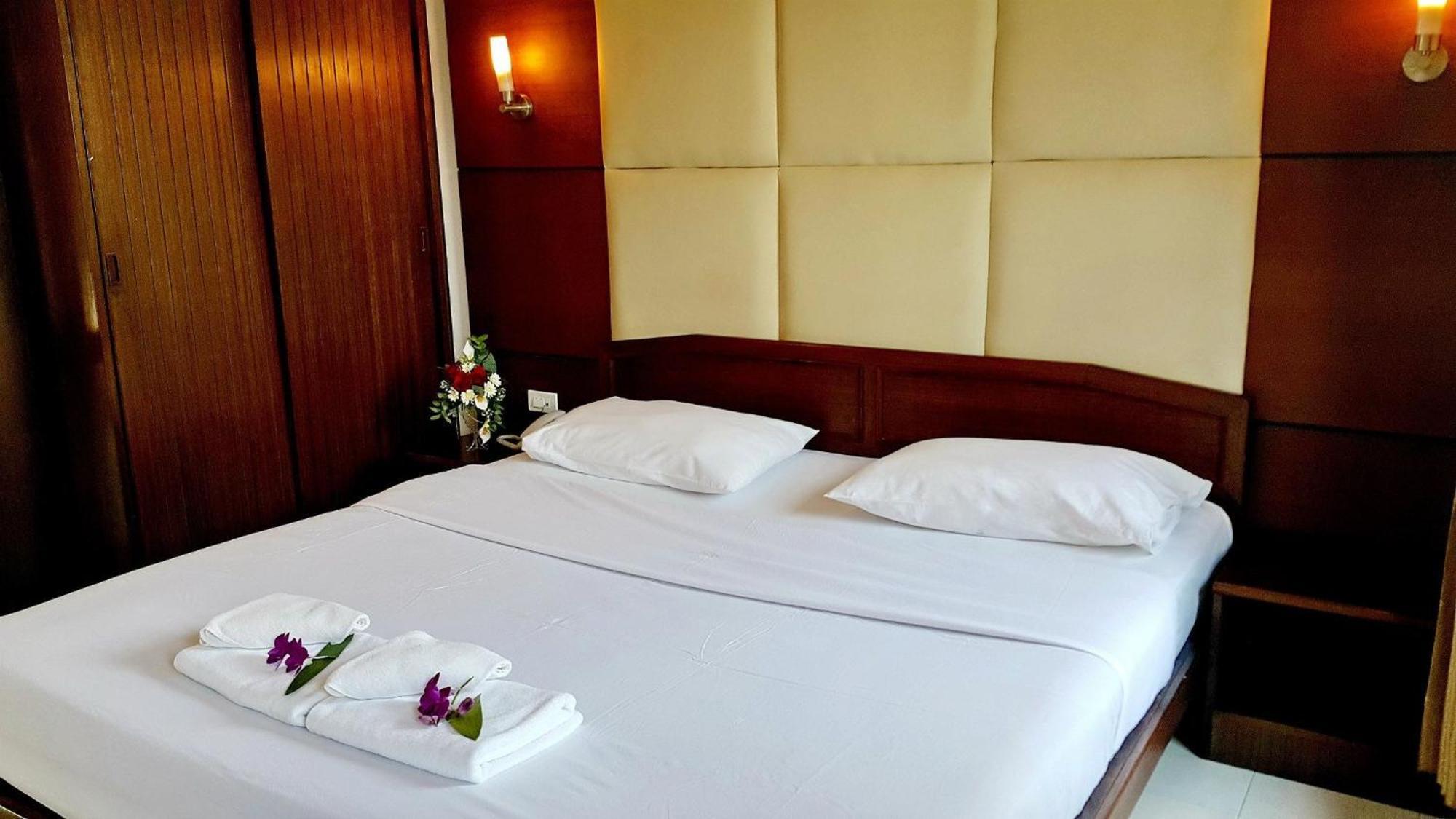 Areena Resort And Hotel Uttaradit Exterior foto