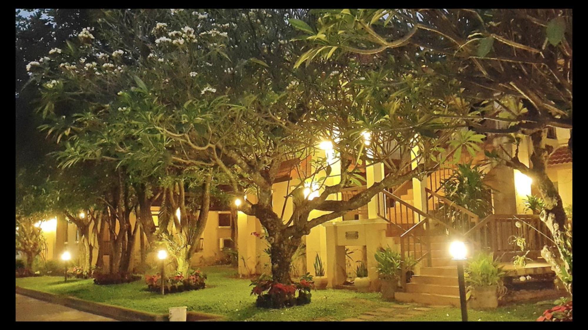 Areena Resort And Hotel Uttaradit Exterior foto
